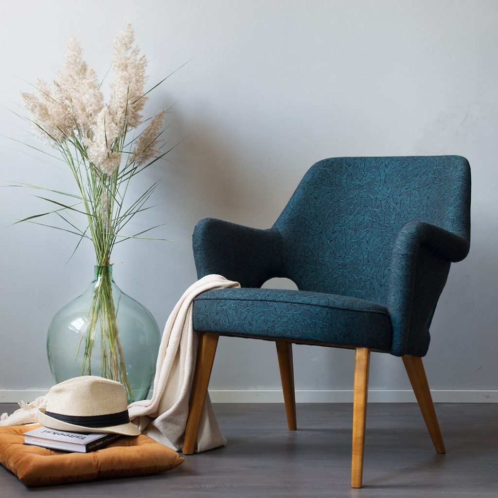 Marita Mörck-Schultzin 50-luvulla suunnittelema nojatuoli