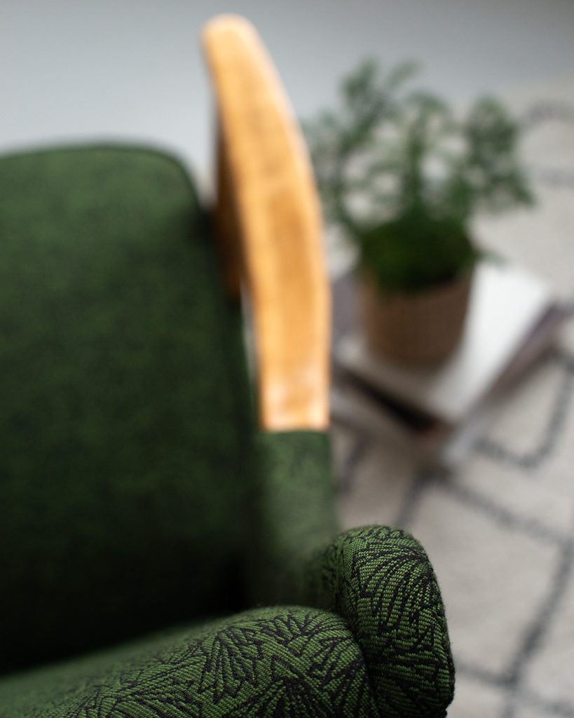 Kunnostettu Havui-nojatuoli